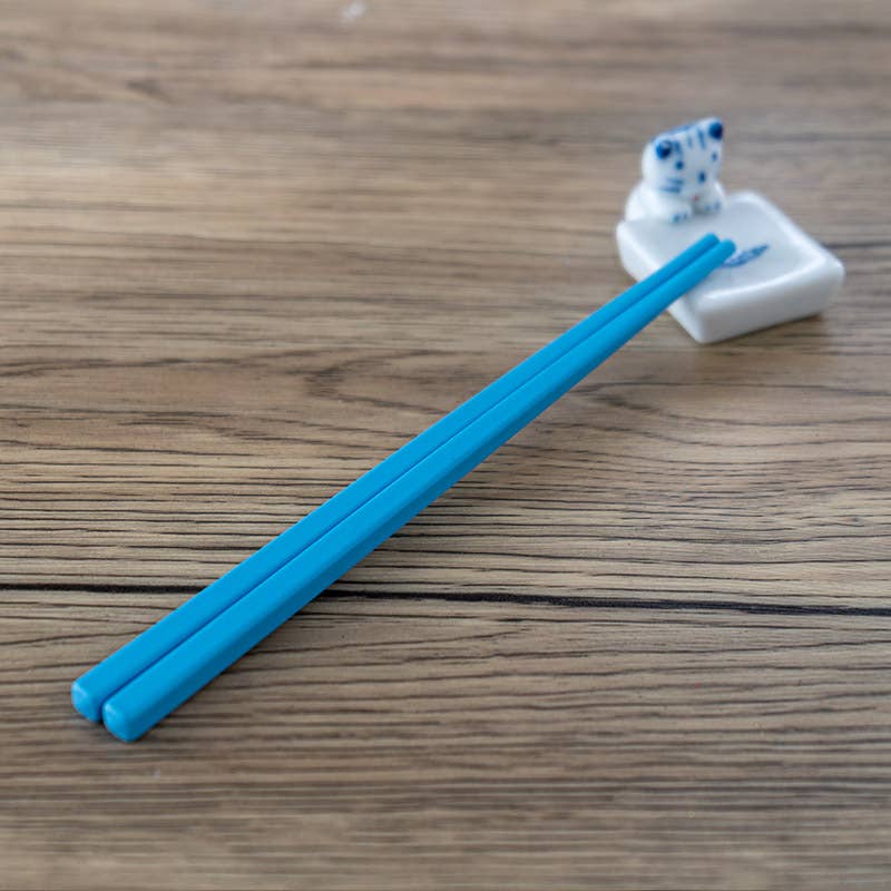 Cat and Fish - Porcelain Chopsticks Rest