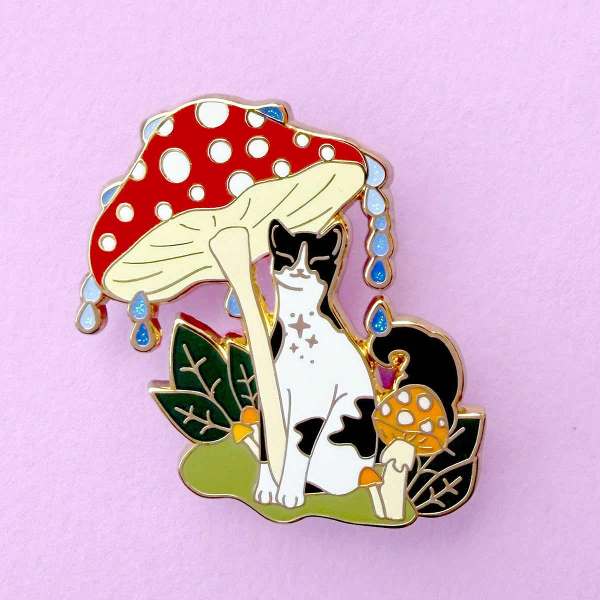 Black & White Mushroom Cat - Hard Enamel Pin