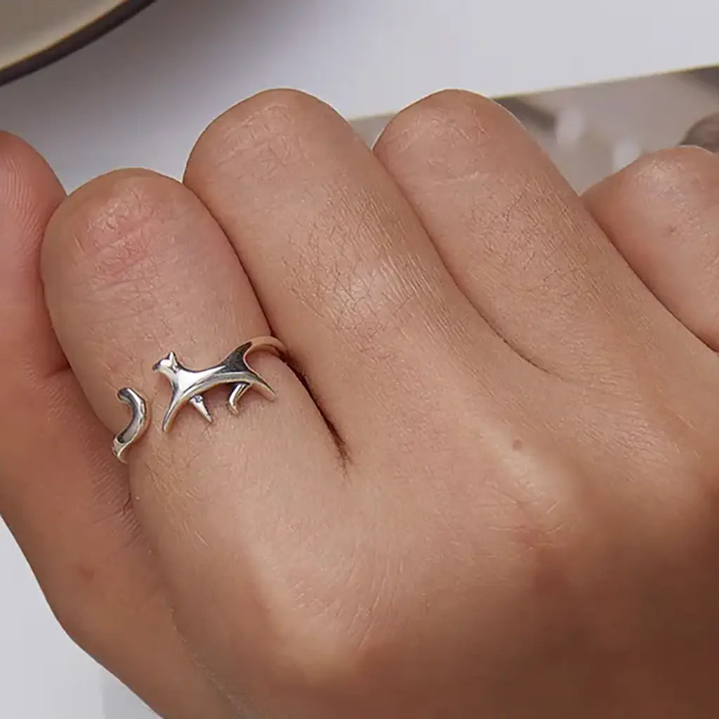 Walking Cat - Sterling Silver Ring