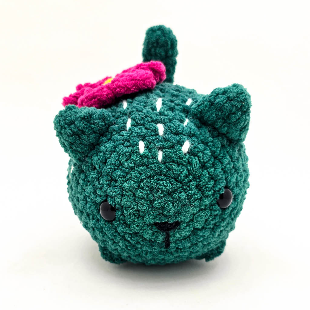 Flowering Cattus Cat - Super Soft Hand Crochet