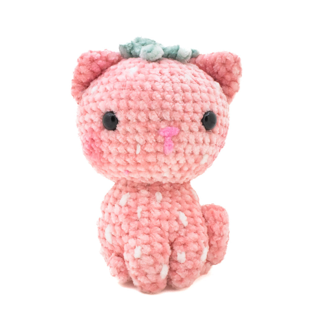 Pink Strawberry Kawaii-Kitty - Amigurumi Crochet