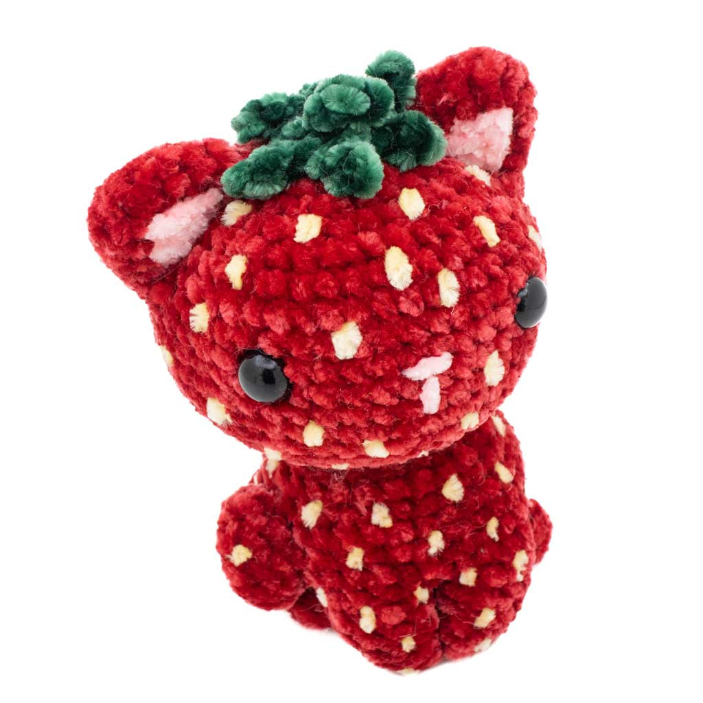 Red Strawberry Kawaii-Kitty - Amigurumi Crochet - GiftyKitty