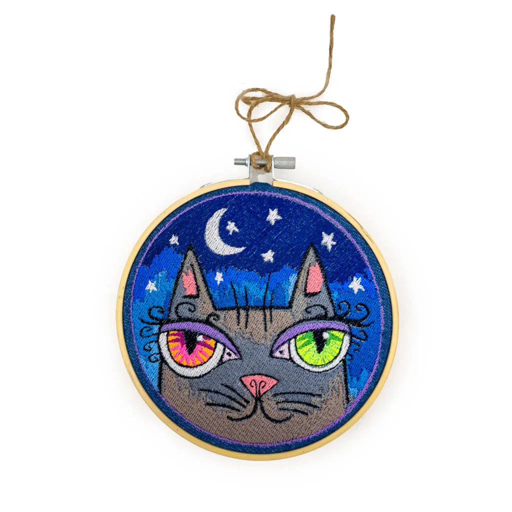 Night Cat - Embroidered Ring