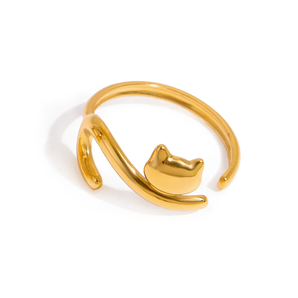 Stretching Black Kitty- Gold Plated Ring