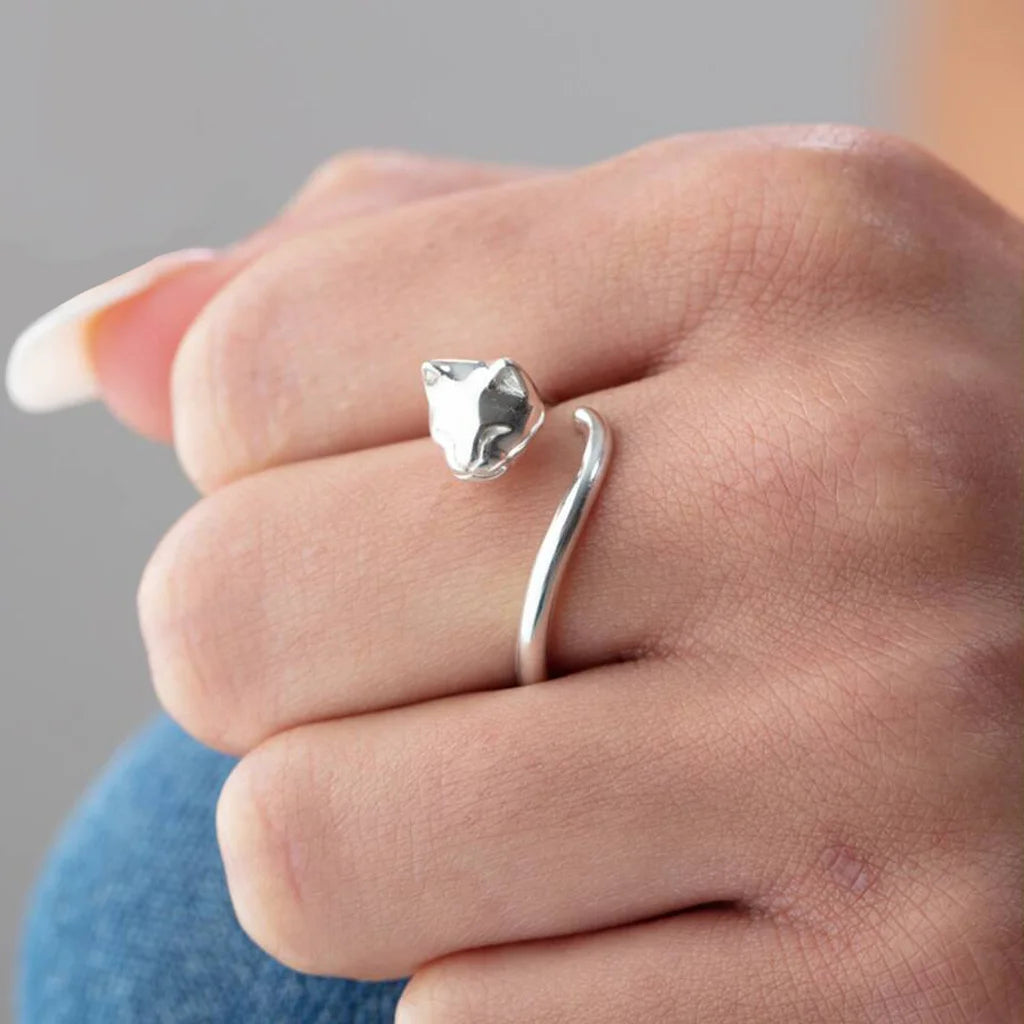 Minimalist Wrap Around Cat - Sterling Silver Ring
