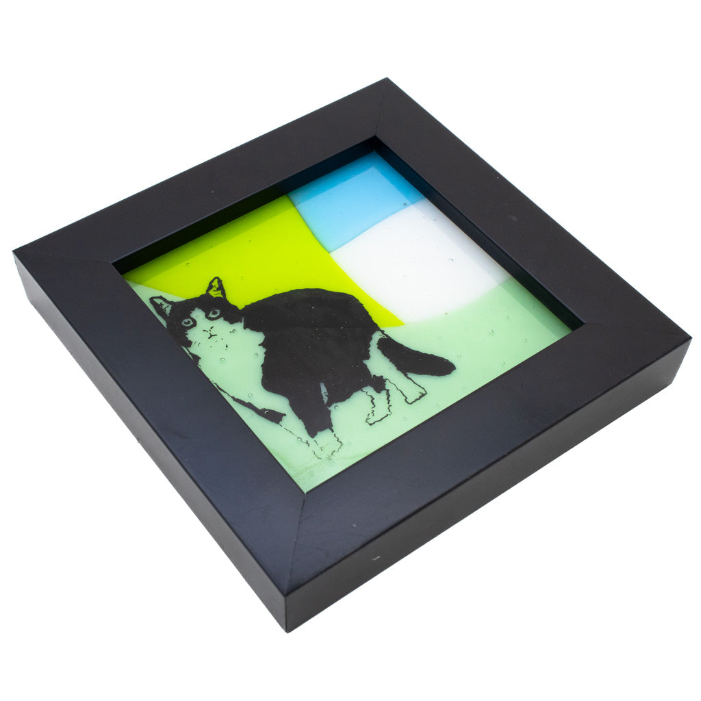 Tuxedo Retro - Framed Fuse Glass